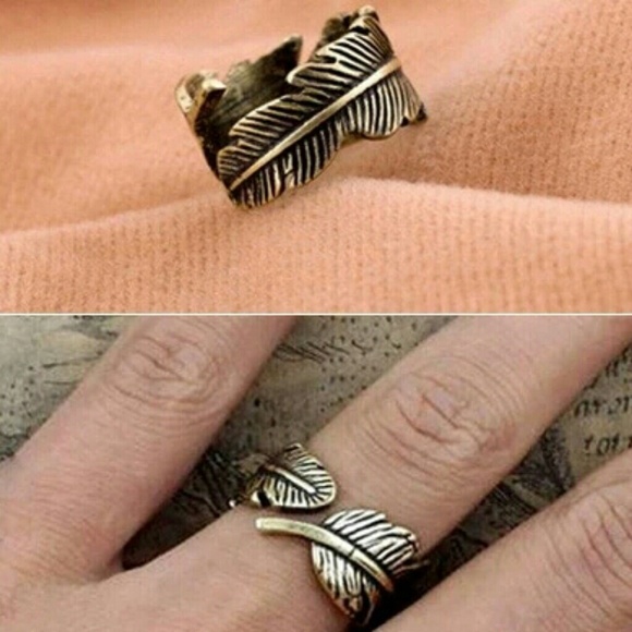 Costume jewelry Jewelry - 🆕Vintage 🍂leaf ring!!